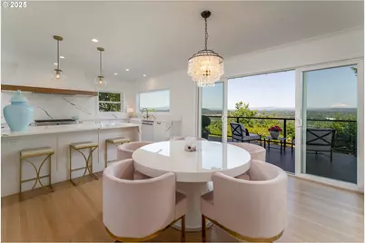 6442 SW Parkhill Dr, Portland, OR 97239 - Photo 9