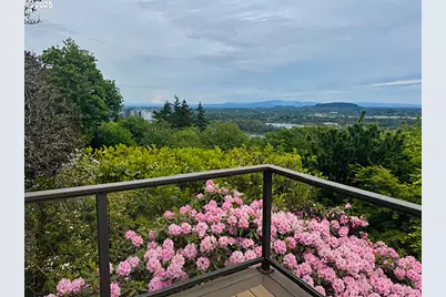 6442 SW Parkhill Dr, Portland, OR 97239 - Photo 35