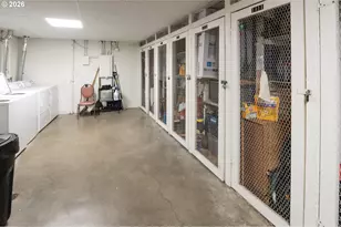 1827 NE Multnomah St, Portland, OR 97232 - Photo 25