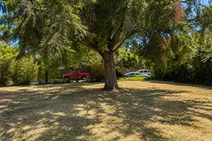 20471 SW Roy Rogers Rd, Sherwood, OR 97140 - Photo 17