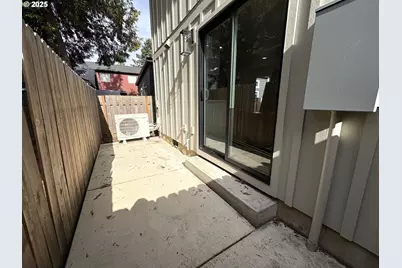 6 NE 74th Ave #unit C, Portland, OR 97213 - Photo 9