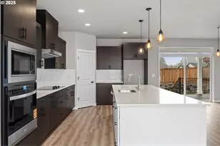 1105 NW 111th Cir, Vancouver, WA 98685 - Photo 11