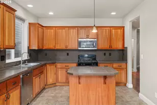 2073 SE 48th Ave, Hillsboro, OR 97123 - Photo 13