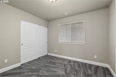 2073 SE 48th Ave, Hillsboro, OR 97123 - Photo 33