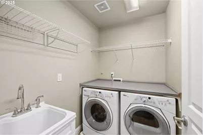 2073 SE 48th Ave, Hillsboro, OR 97123 - Photo 35