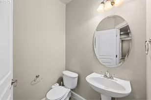 2073 SE 48th Ave, Hillsboro, OR 97123 - Photo 21