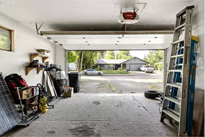 4577 Liberty St, Eugene, OR 97402 - Photo 25