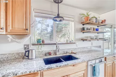 1309 NW Bayshore Dr, Waldport, OR 97394 - Photo 23