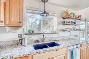 1309 NW Bayshore Dr, Waldport, OR 97394 - Photo 23