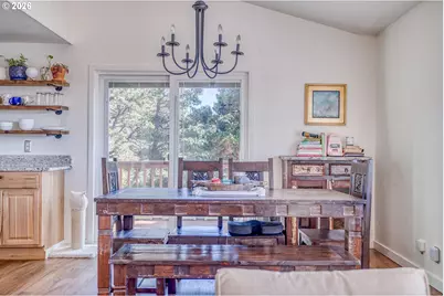 1309 NW Bayshore Dr, Waldport, OR 97394 - Photo 19