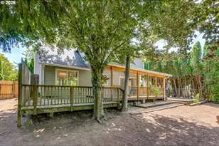 4167 SE Topaz Ct, Troutdale, OR 97060 - Photo 37