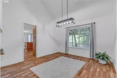 4167 SE Topaz Ct, Troutdale, OR 97060 - Photo 9