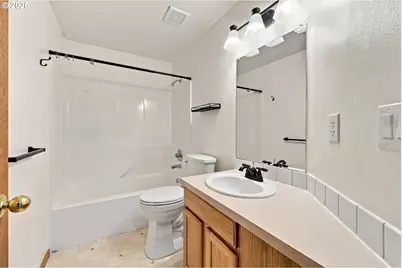 416 Costelloe Dr, Gaston, OR 97119 - Photo 27