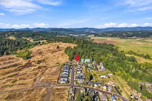 416 Costelloe Dr, Gaston, OR 97119 - Photo 35