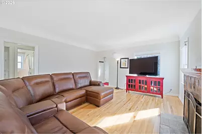 2824 Garfield St, Longview, WA 98632 - Photo 5