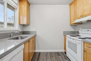822 S Columbia St, Newberg, OR 97132 - Photo 9