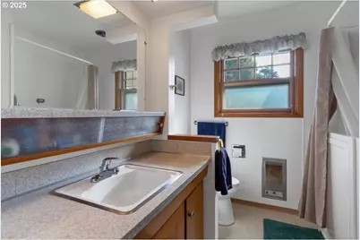 32008 Moss St, Lebanon, OR 97355 - Photo 35