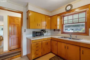 32008 Moss St, Lebanon, OR 97355 - Photo 23