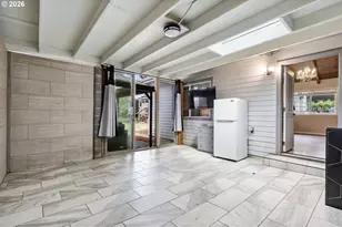 2237 SE 139th Ave, Portland, OR 97233 - Photo 25