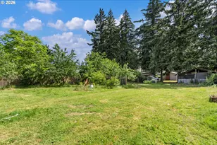 2237 SE 139th Ave, Portland, OR 97233 - Photo 33