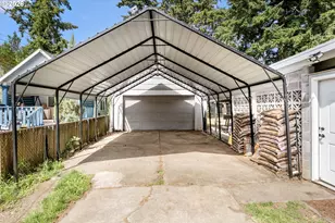 2237 SE 139th Ave, Portland, OR 97233 - Photo 35