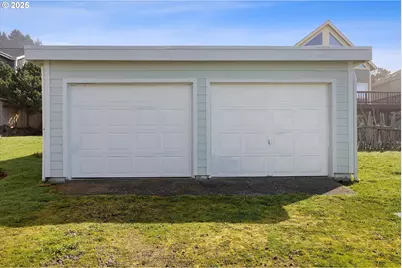 6538 NE Logan Rd, Lincoln City, OR 97367 - Photo 21