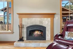 855 Fifth Ave, Mosier, OR 97040 - Photo 13