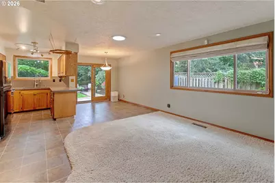 3047 SE 140th Ave, Portland, OR 97236 - Photo 11