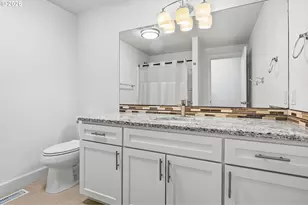 18004 NE 18th St, Vancouver, WA 98684 - Photo 13