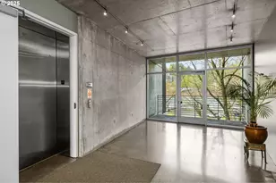 1234 SW 18th Ave, Portland, OR 97205 - Photo 17