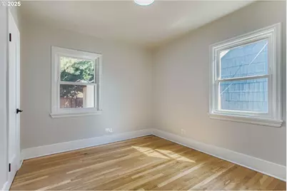 1815 N Ainsworth St, Portland, OR 97217 - Photo 13