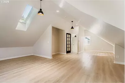 1815 N Ainsworth St, Portland, OR 97217 - Photo 17