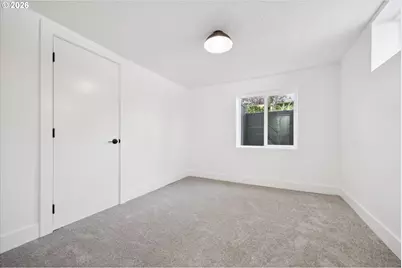 10114 N Calhoun Ave, Portland, OR 97203 - Photo 29
