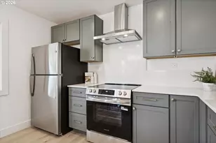 10114 N Calhoun Ave, Portland, OR 97203 - Photo 19