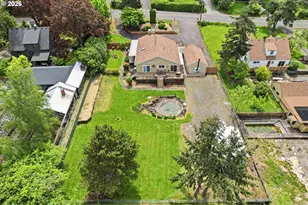 5833 SW Garden Home Rd, Portland, OR 97219 - Photo 3