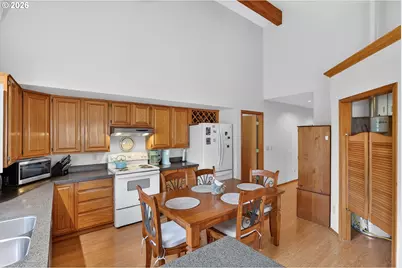 5833 SW Garden Home Rd, Portland, OR 97219 - Photo 17