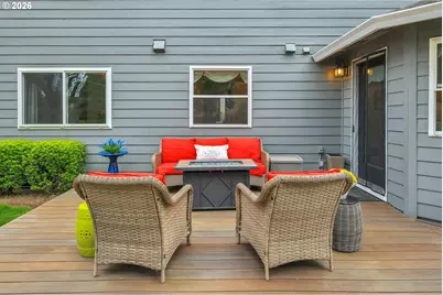 16431 NW Charlais St, Beaverton, OR 97006 - Photo 35