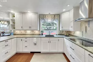 16431 NW Charlais St, Beaverton, OR 97006 - Photo 27