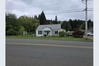 1305 Park Ave, Raymond, WA 98577 - Photo 1