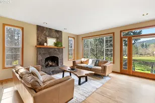 4050 Sylvester Dr, Hood River, OR 97031 - Photo 11