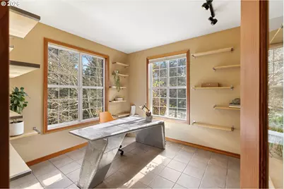 4050 Sylvester Dr, Hood River, OR 97031 - Photo 19