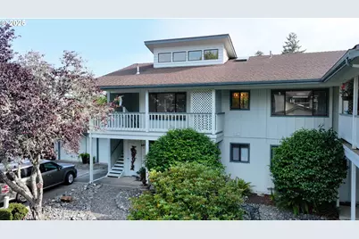 801 Brookhaven Dr, Brookings, OR 97415 - Photo 3