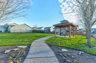 967 E 16th St, Lafayette, OR 97127 - Photo 27