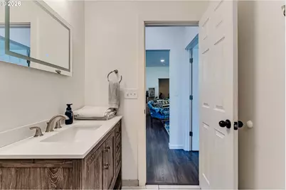 1332 SE Strong Ave, Roseburg, OR 97470 - Photo 19