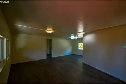 2193 Canyonville Riddle Rd, Riddle, OR 97469 - Photo 7