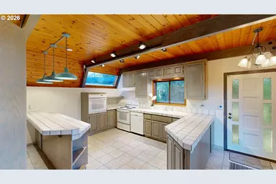 17717 Rainbow Rock Rd, Brookings, OR 97415 - Photo 3