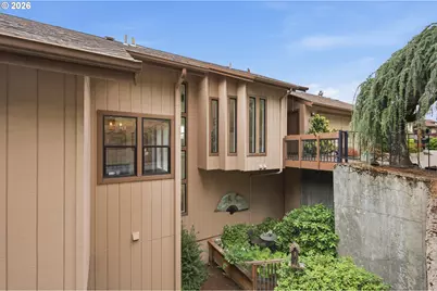 602 Montara Way, Eugene, OR 97405 - Photo 3