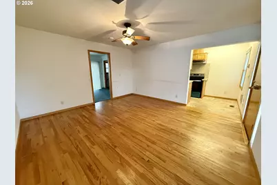 1664 Main St, Springfield, OR 97477 - Photo 5
