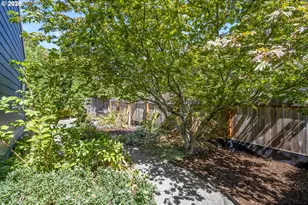 4546 NE 78th Pl, Portland, OR 97218 - Photo 31