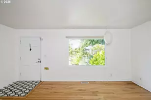 4546 NE 78th Pl, Portland, OR 97218 - Photo 7